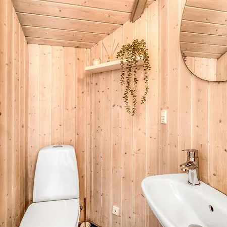 Feriehus Roope - 800m From The Sea By Interhome Bøtø By
