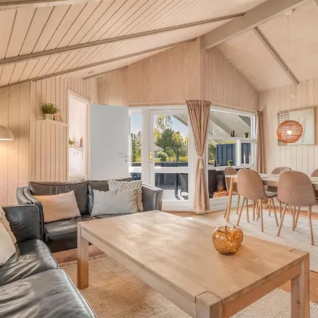 Roope - 800m From The Sea By Interhome